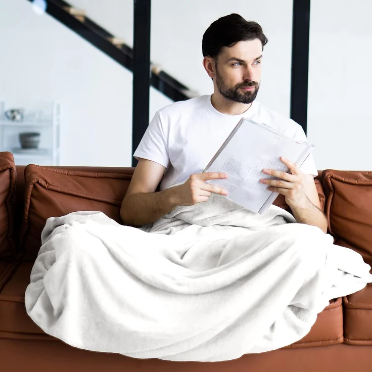 Wohndecke Kuscheldecke super weich & flauschig – warme Fleecedecke, Gräfenstayn, warme Wolldecke, Sofadecke & Tagesdecke - Überwurf Sofa, Couch – Bild 6