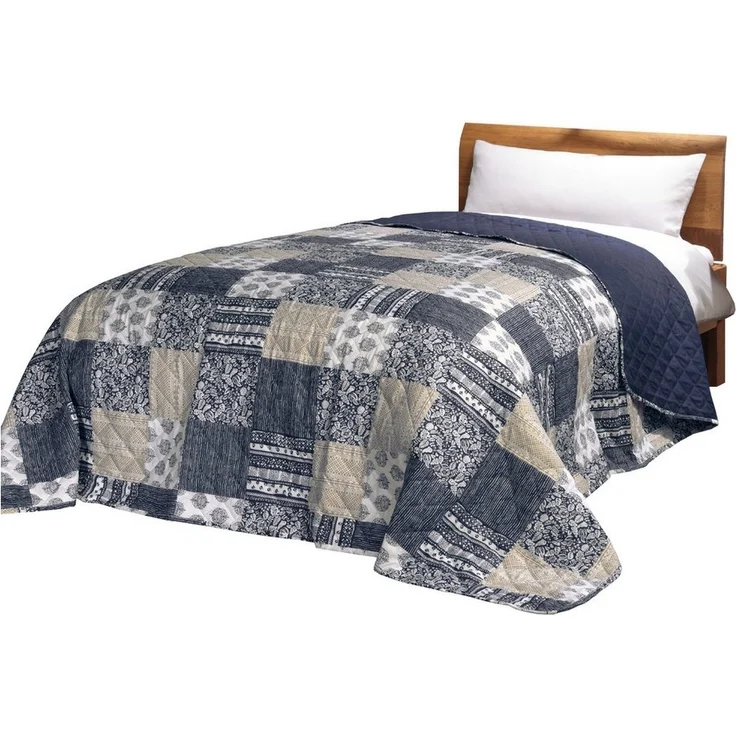 Delindo Lifestyle Bettüberwurf Tagesdecke Mellow, patchwork blau, wattiert, Bettüberwurf für Einzel- und Doppelbetten – Bild 1