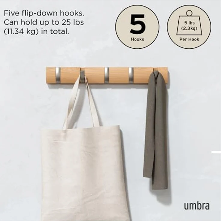 Umbra Flip 5 Garderobenhaken – Moderne, Schlichte und Platzsparende Garderobenleiste mit 5 Beweglichen Haken für Jacken, Mäntel, Schals, Handtaschen und Mehr, Natur – Bild 6
