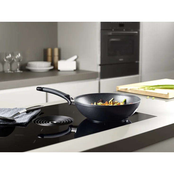 Fissler Wok Adamant®, Aluminium (1-tlg), kratzfest, Made in Germany – Bild 2