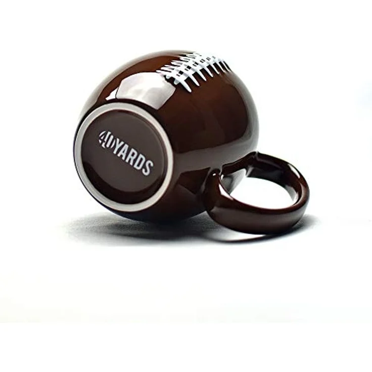 40YARDS Tasse American Football Tasse (600 ml) für Kaffee, Tee, etc, 1-tlg, Keramik, mit erhabener, fühlbarer Football Naht – Bild 2