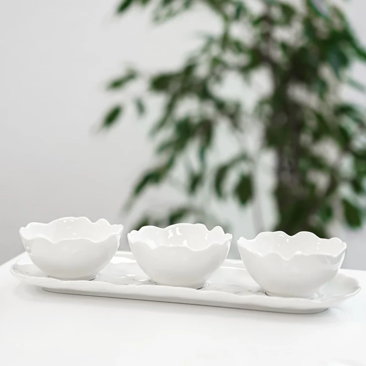 Alya 4-teiliges Snackschalen-Set in Wave-Style - 3 Schälchen & 1 Servierteller – Bild 2