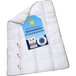 AERO ActiveClima 155x220 Sommerdecke mit innovativer Climabalance®-Technologie | Luftige Steppdecke mit Ventilationsstreifen und hohe Atmungsaktivität | Perfekt als leichte Sommer-Decke, 155x220 cm