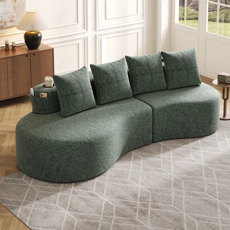 Großes Stoffsofa 240 cm mit Getränkehaltern, Seitentaschen und 4 Kissen, gepolsterte Couch mit Schaumstoff und Federleisten für Wohnzimmer, Grün – Bild 4