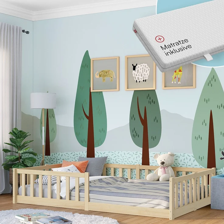 Bellabino 'Vere' Bodenbett 120x200 cm mit Matratze, natur, Massivholz Kiefer, Montessori Kinderbett mit Rausfallschutz und Lattenrost – Bild 1