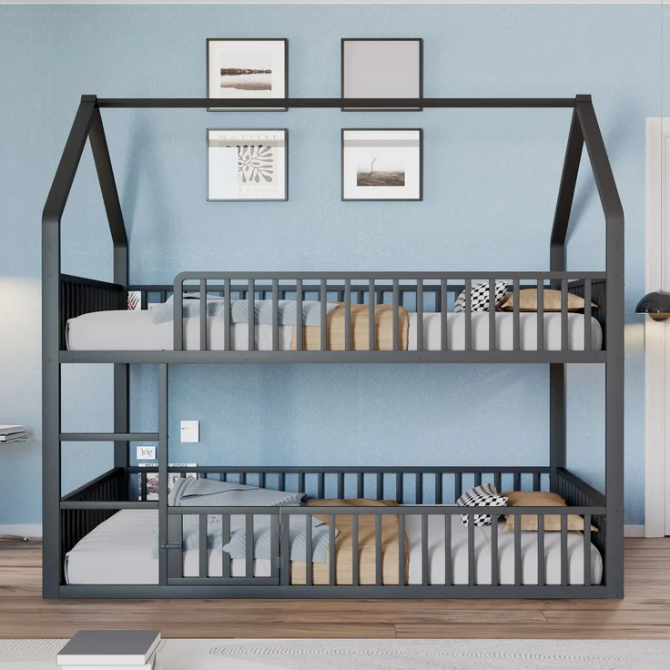 Bett 140x200 cm in Hausform aus Metall mit Tür und Sicherheitsgeländern – kindgerechtes Etagenbett – Bild 1