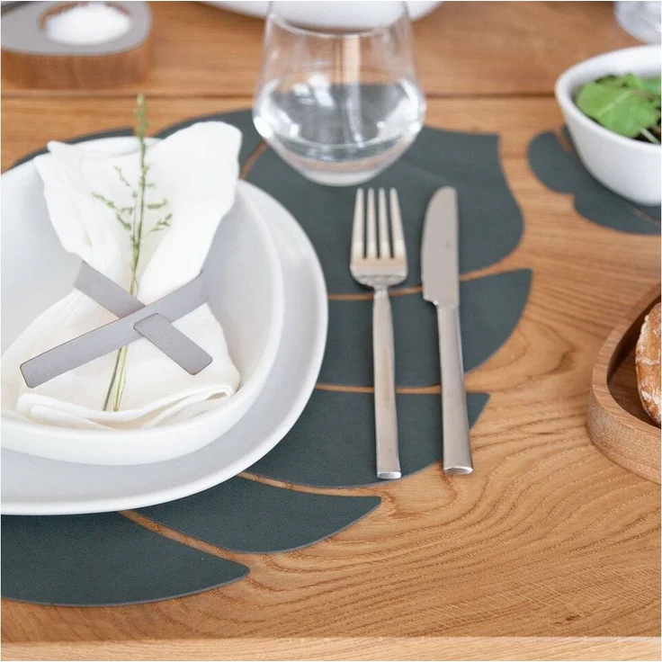 LIND DNA Platzset Tischset Monstera Leaf L 35x42cm Nupo dunkelgrün – Bild 2