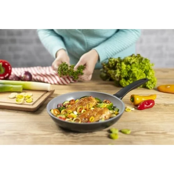 Kuhn Rikon Easy Ceramic Bratpfanne 24 cm – Bild 3