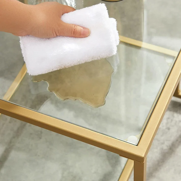 VASAGLE Couchtisch, Glastisch, Wohnzimmertisch, 2 Ablagen aus Hartglas, Stahlgestell, 100 x 55 x 45 cm, Dekoration, für Wohnzimmer, goldfarben – Bild 8