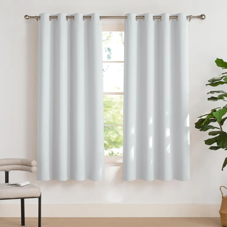 PONY DANCE Wohnzimmer Gardinen mit Ösen Verdunkelungsvorhang Kurz Gardienen 2-Set Blickdichte Vorhänge Schlafzimmer Blackout Curtain, H 158 x B 132 cm | 2er Set, H158 x B132 cm, Grau-weiß, Kurz, Blickdicht, Verdunklungsvorhänge, Sichtschutz, UV-Schutz,...