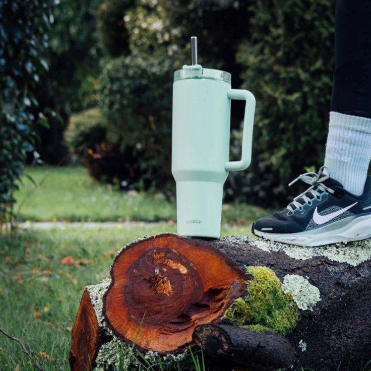 Isolierte Edelstahl-Trinkflasche mit Griff und Strohhalm, doppelwandig 0,95 L Türkis – Bild 2