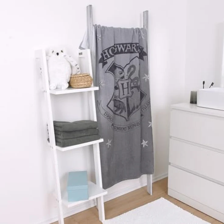 Herding Young Collection Strandtuch Harry Potter Velourstuch grau - Aktion Gr. 70/140 cm Tuch, (1-St), Sport, Strand & Badehandtuch Liegetuch Saunatuch – Bild 3
