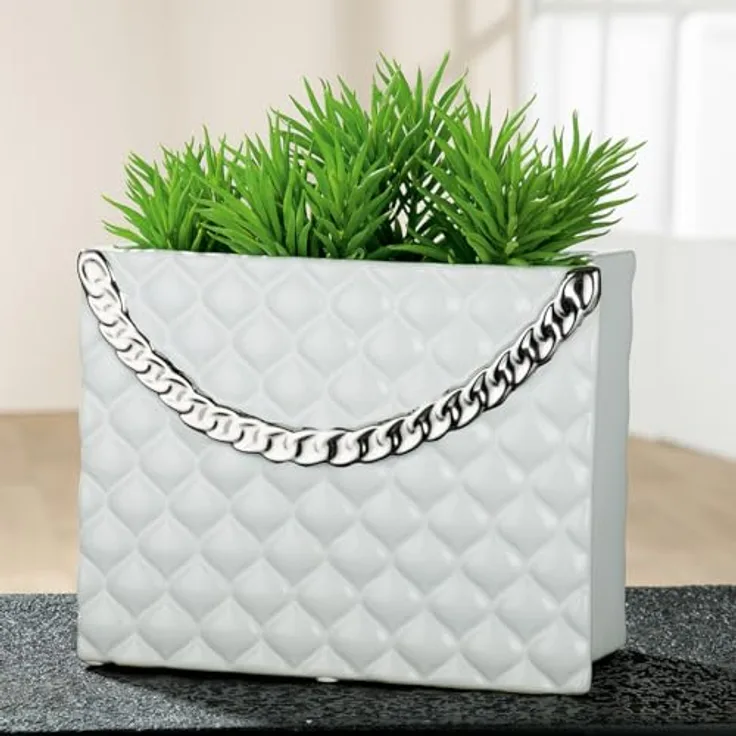 GILDE Deko Vase "Paris", weiße Keramikvase Tasche mit angedeuteter Silberkette, 20 cm Höhe, moderne Dekoration für jeden Einrichtungsstil