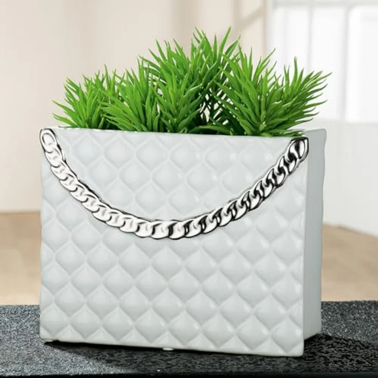 GILDE Deko Vase "Paris", weiße Keramikvase Tasche mit angedeuteter Silberkette, 20 cm Höhe, moderne Dekoration für jeden Einrichtungsstil – Bild 1