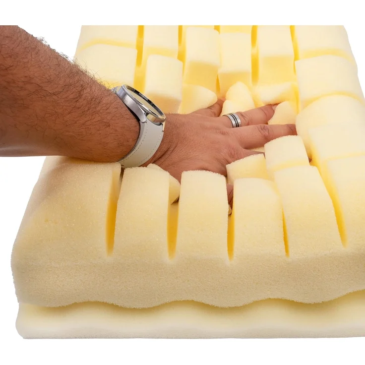 Traumschloss Nackenstützkissen Comfort, Füllung: Viskoschaum, Bezug: Polyester, Rückenschläfer, Seitenschläfer, Bauchschläfer, besonders soft mit aufwendigem 3D Würfelschnitt – Bild 7