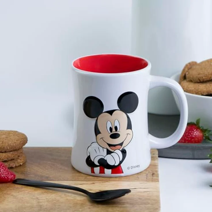 Geda Labels GmbH Mickey Tasse mit 3D Relief, Steingut, Rot, 360ml, mikrowellen- und spülmaschinengeeignet – Bild 2