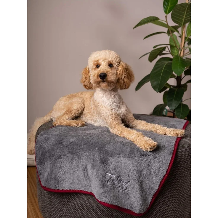 TrendPet Tierdecke Kuschel- & Trocknungsdecke "Ruby", 80% Polyester, 20% Polyamid, in 8 Größen erhältlich – Bild 7