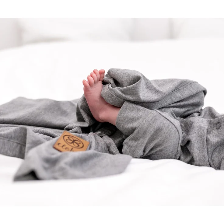 Cloby Multifunktionale Decke mit UV Schutz grau – Bild 7