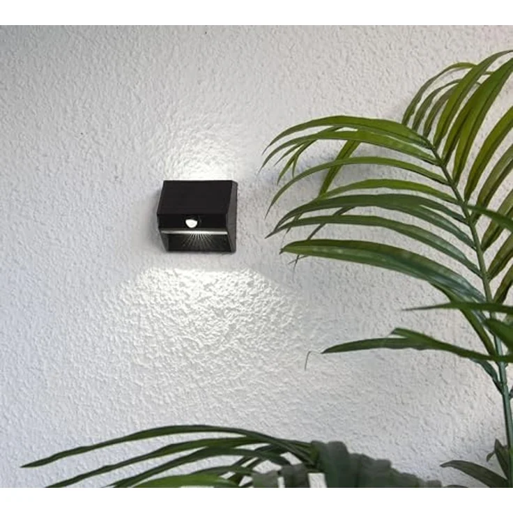 LED-Solar-Wandleuchte "Wally", Kunststoff, 11x11cm – Bild 6