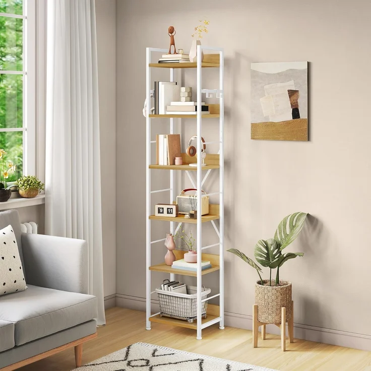 YITAHOME Bücherregal mit 6 Ebenen, Industrielles Standregal, Metallrahmen und Holzregale, Hohes Lagerregal mit 4 Haken, Präsentationsorganizer, für Wohnzimmer, Heimbüro, Weiß und Eiche Regal – Bild 1