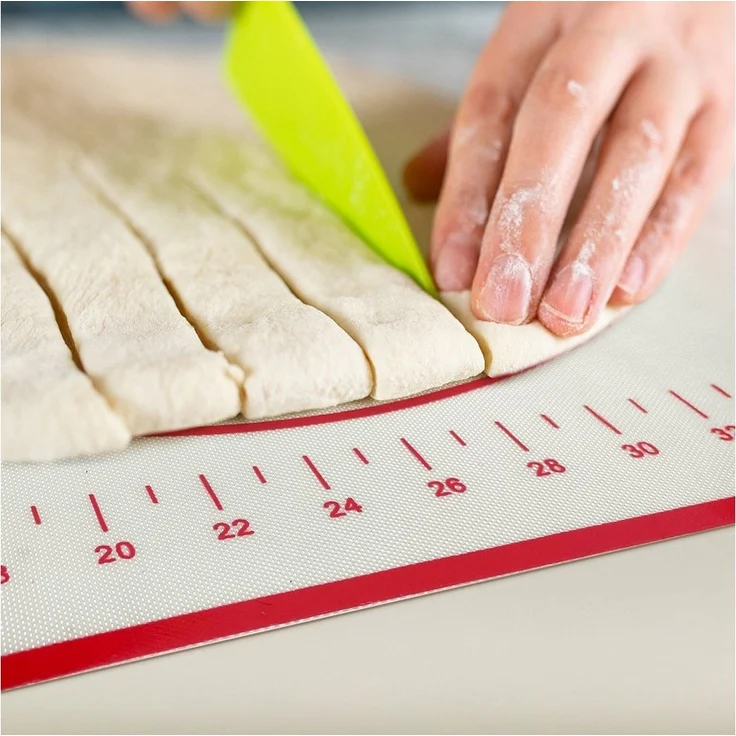 Blusmart Backmatte Backmatte aus Silikon, 100 % Silikon (Antihaftbeschichtung, wiederverwendbar), mit Maßnahmen für Fondant/Kekse/Pizza, Rot – Bild 2