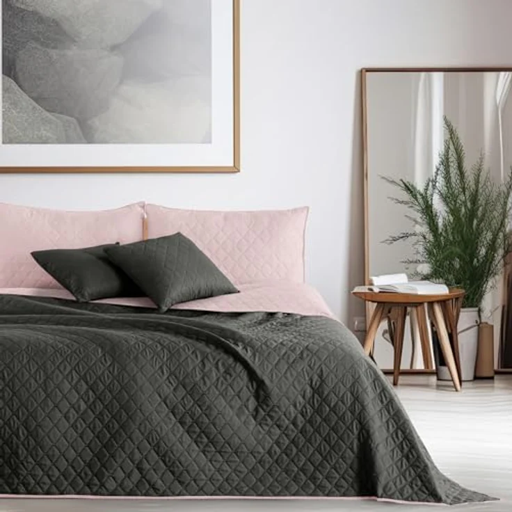 DecoKing Tagesdecke Bettüberwurf 170x210 cm Lila Anthrazit Steppdecke Überwurf Zweiseitig Gesteppt Prägemuster Rauten Grau Graphit Axel 170x210 cm – Bild 3