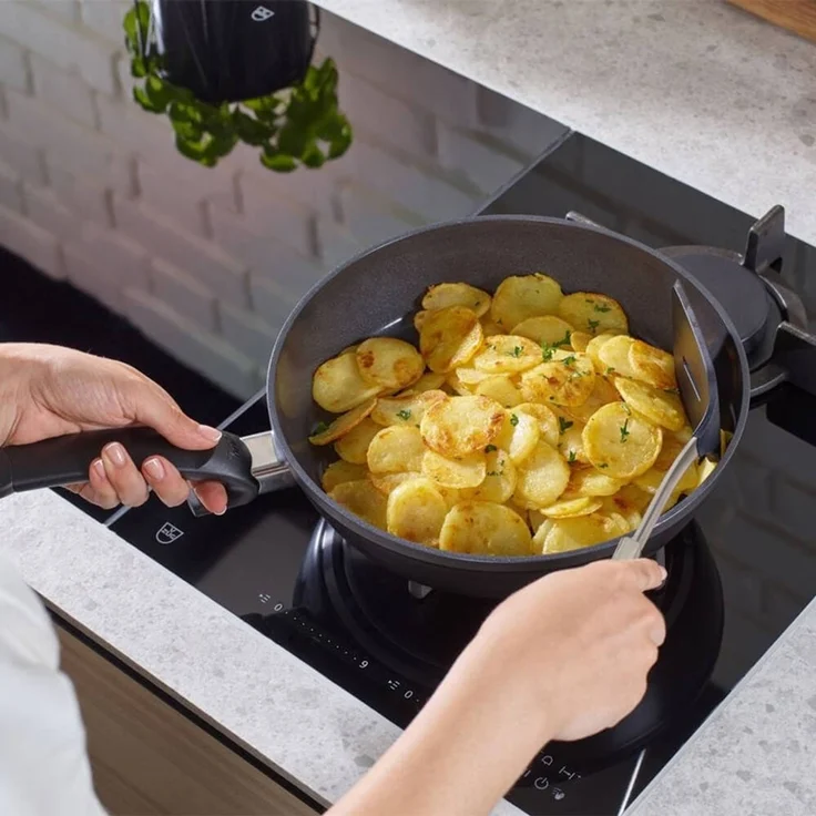 Fissler Pfannenset Ceratal Comfort Black Orbit 4-teilig – Bild 3