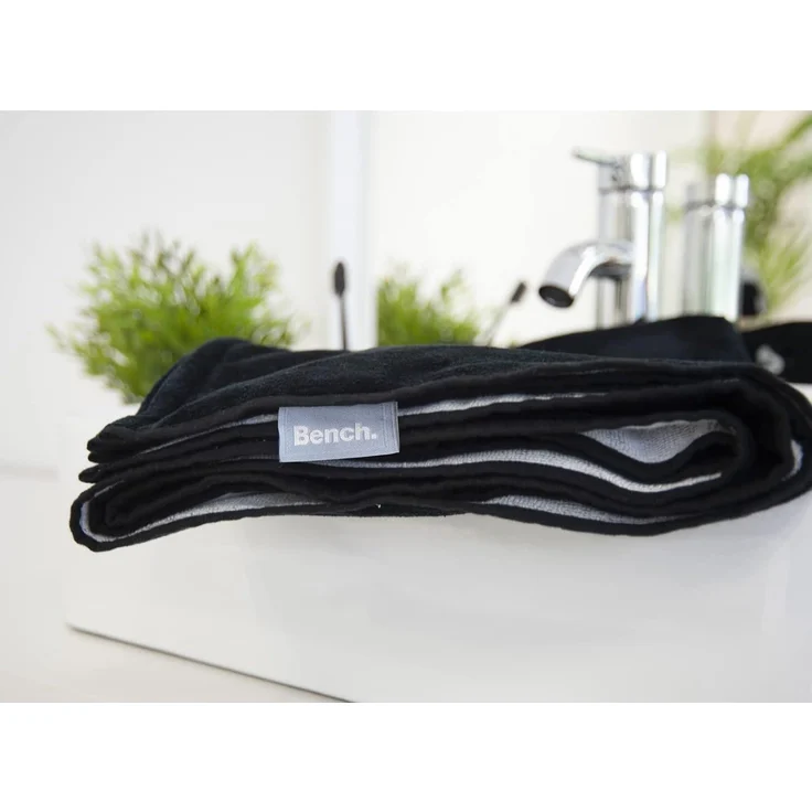 Bench Strand- und Saunatuch, Modern Opposite, 80x180 cm, 100 % Baumwolle, Velours, Mit Aufhänger, Farbe: Schwarz, Art. Nr. : 6112605537 – Bild 4