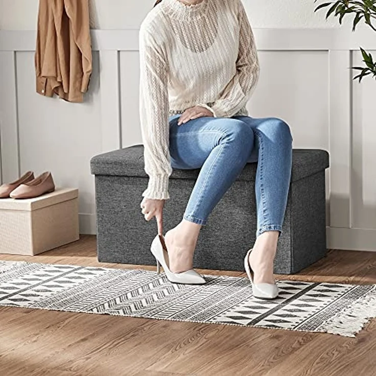 SONGMICS Sitzbank mit Stauraum, Sitztruhe, Aufbewahrungsbox, 38 x 76 x 38 cm, Deckel klappbar, bis 300 kg belastbar, Flur Wohnzimmer Schlafzimmer, Samt, schiefergrau LSF048GN01 – Bild 4