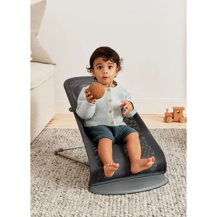 BabyBjörn Babywippe Bliss Mesh Anthrazit Grau – Bild 5