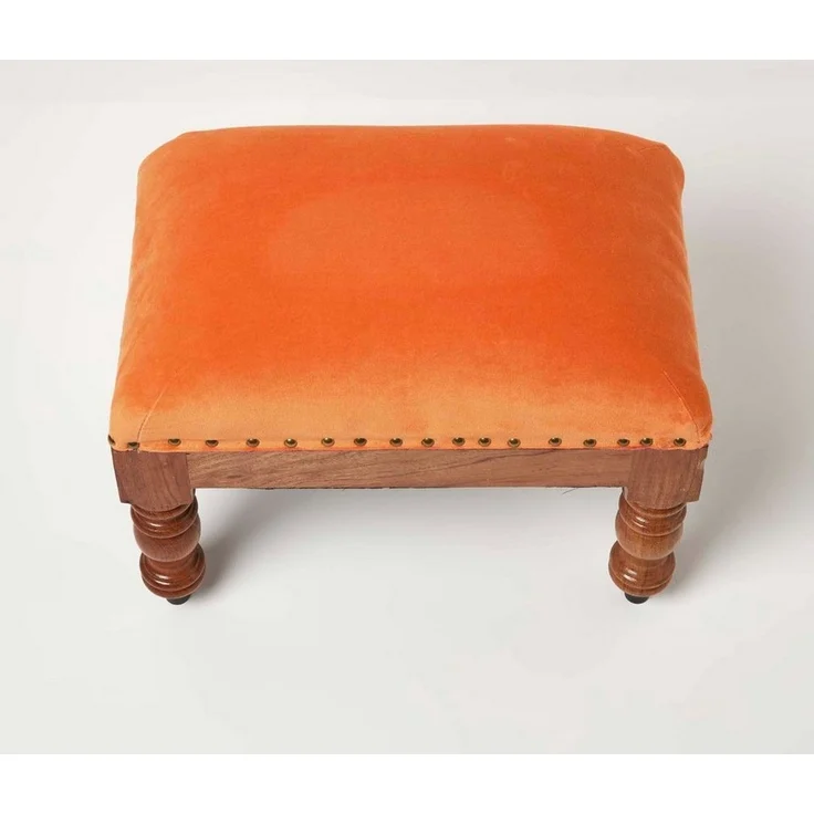 Homescapes Fußhocker Rechteckiger Samthocker Mable – orange mit Holzbeinen, 50 x 30 x 40 cm – Bild 3