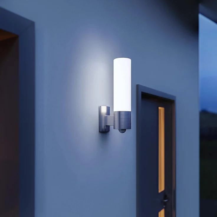 Steinel Außenwandleuchte L 260 S mit 240° Infrarot-Sensor, Edelstahl mit Opalglas, 9,87 W, 703 lm, 3000 K warmweiß – Bild 3