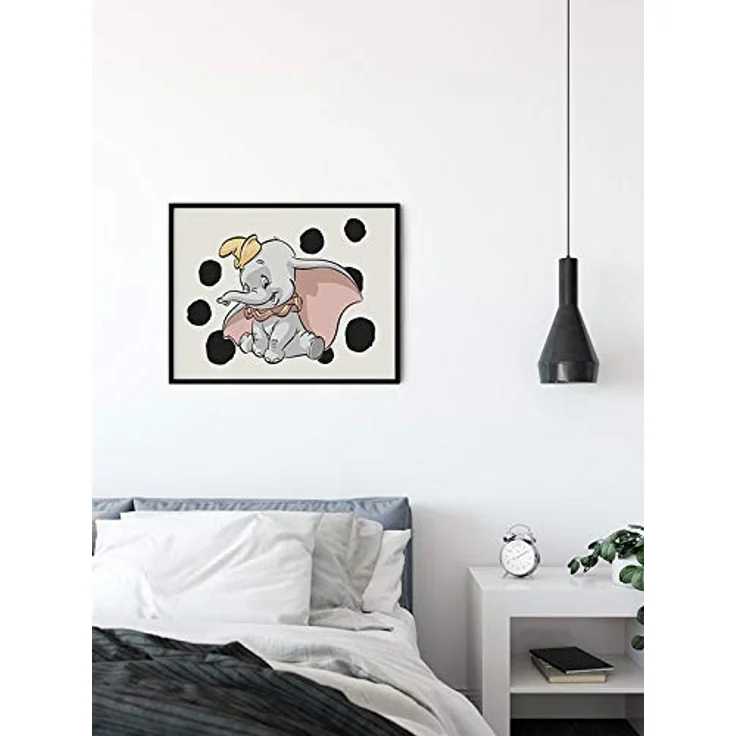 Komar Disney Wandbild Dumbo Dots Landscape, Kunstdruck für Kinderzimmer, 50x40cm ohne Rahmen, Premium-Poster Fotopapier, Made in Germany – Bild 3
