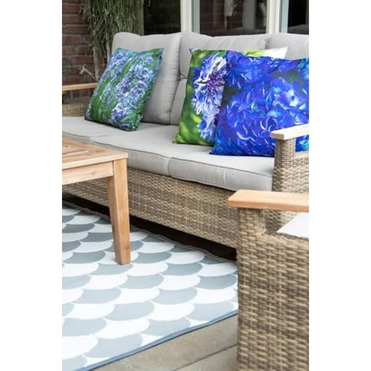 Kleines Outdoor Kissen aus wasserabweisendem Polyester m. Blumenmuster KORNBLUME – Bild 3