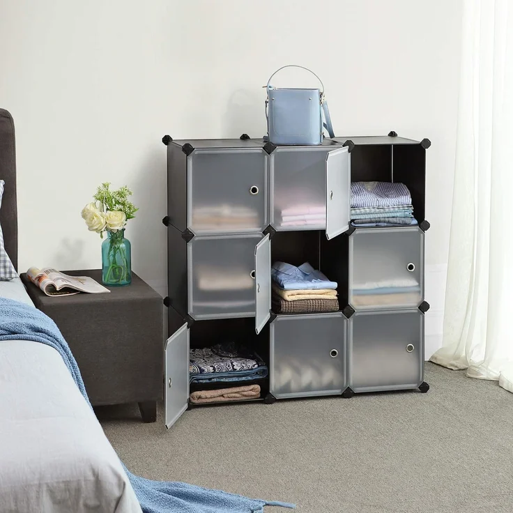 SONGMICS Regalsystem, Schuhregal, Set aus 9 Würfeln, Kleiderschrank aus Kunststoff, mit Türen, Steckregal, Aufbewahrung von Kleidung, Schuhen und Büchern, einfache Montage, schwarz LPC116HS – Bild 4