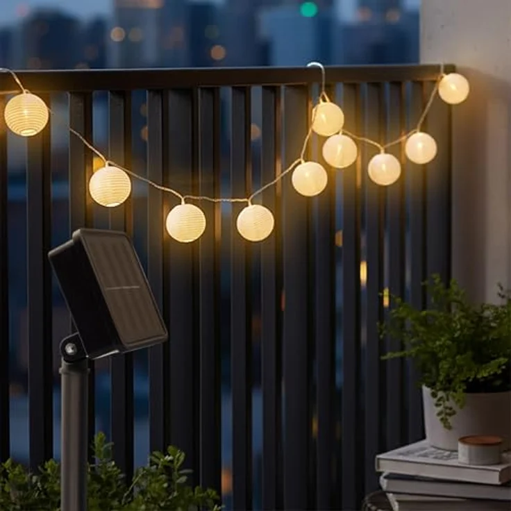 Spetebo Weiße Solar Party Lichterkette, 10 LED Garten Lampions in warm weiß, 2,7 m Länge mit 2 m Zuleitung – Bild 1