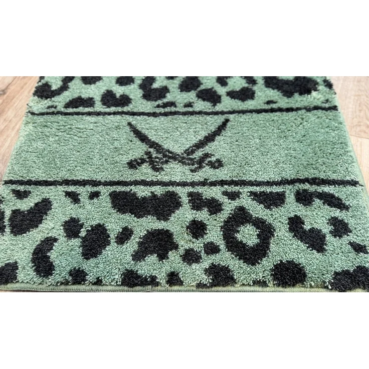 Sansibar Sylt Badematte Badteppich „Leo“ stilvoller Badvorleger mit Leopardenmuster, Höhe 20 mm, rutschhemmend beschichtet, weich, Sansibar-Logo, für Fußbodenheizung geeignet, schnell trocknend, pflegeleicht, Polyester, hoher Komfort durch weichen Flor... – Bild 2