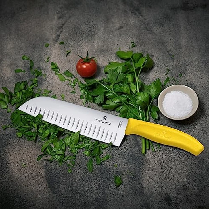 Victorinox Swiss Classic Santokumesser 17cm gelb – Bild 5