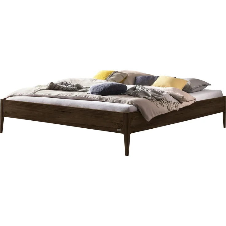Hasena Massivholzbett Pieve Nussbaum geölt, Lounge-Design 200x200 cm, Fußhöhe 20 cm – Lounge