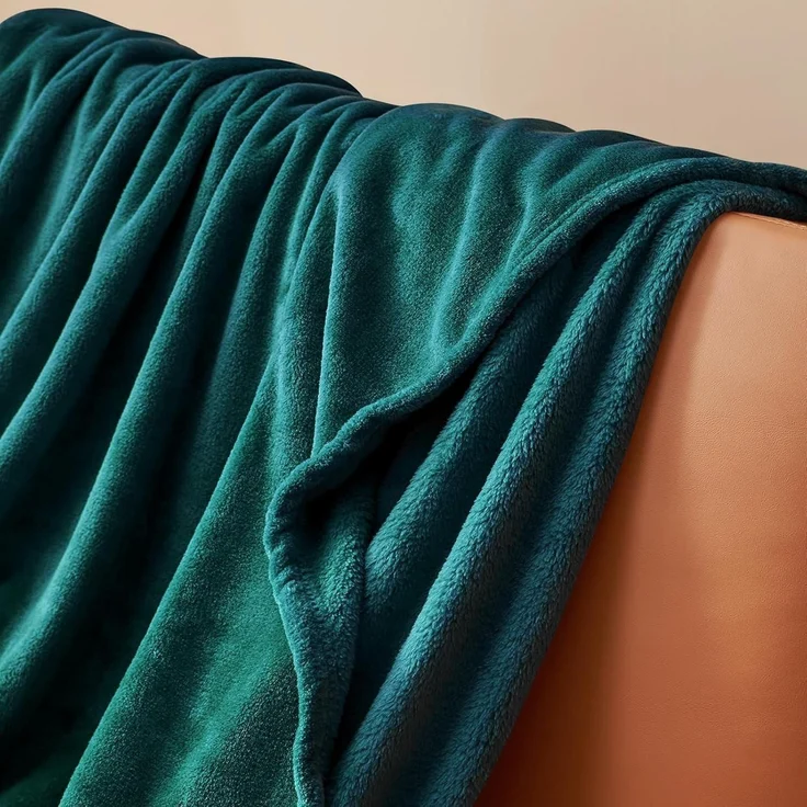 Kuscheldecke Fleecedecke Couchdecke XL Winter 150 x 200 cm Dunkelgrün – Bild 6