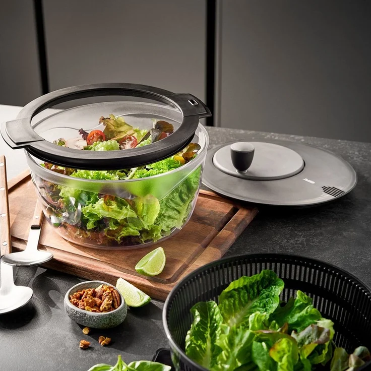 GEFU Salatschleuder 4-IN-1, Schleuder für Salat aus Kunststoff, inkl. Frischhaltedeckel, die Schüssel kann zum Servieren verwendet werden – Bild 2