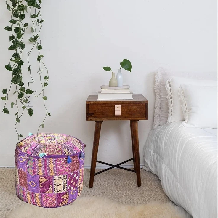 Aakriti Indian Pouf Fußhocker mit Stickerei Pouf, indische Baumwolle, Pouffe osmanischen Pouf Cover mit ethnischem Dekor Kunst - Cover (Purple, 46x33 cms) – Bild 7