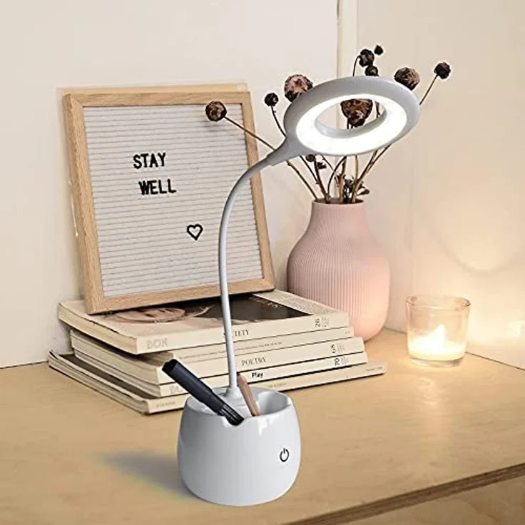 EAXUS LED Schreibtischlampe Touch USB Tischleuchte mit Stiftehalter und Handyhalter, 3 Helligkeitsstufen, flexibel verstellbar, LED fest integriert, kaltweiß, Stromversorgung über USB oder 3x AA-Batterien – Bild 2
