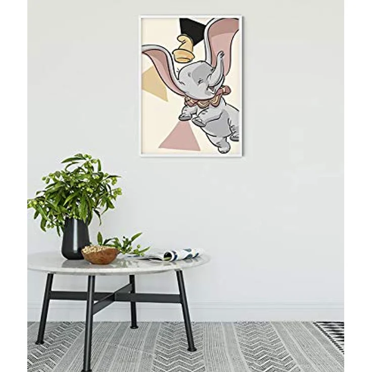 Komar Disney Wandbild Dumbo Angles, Kunstdruck für Kinderzimmer, 30x40cm, ohne Rahmen, seidenmatte Oberfläche, lichtecht und wasserfest, WB025-30x40 – Bild 2