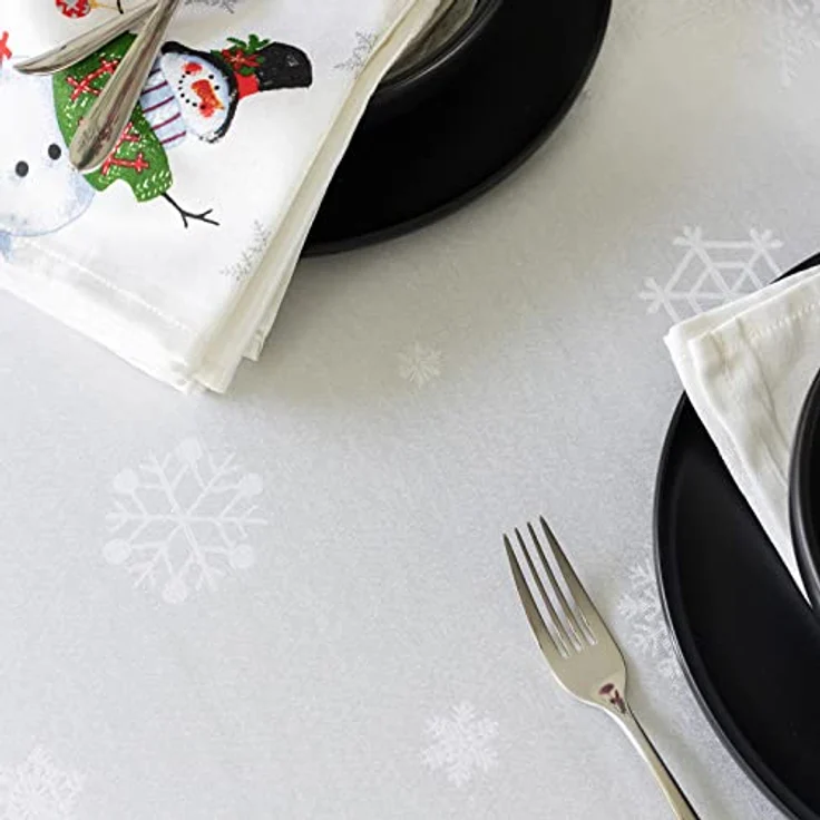 Benson Mills Believe Schneemann Engineered Bedruckte Tischdecke für Winter und Weihnachten (152,4x213,4 cm, rechteckig, Believe Schneemann) – Bild 5