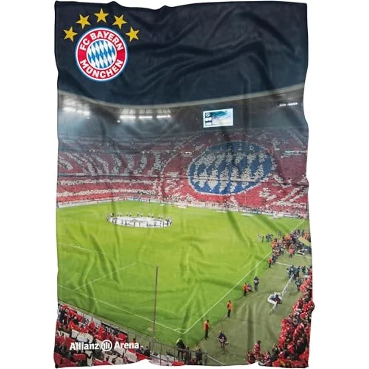 BERONAGE Tagesdecke FC Bayern München Decke Allianz Arena 150x200 cm Kuscheldecke Fußball, passend zur Bettwäsche, ideal für Sofa, Couch, Kinder-Bett, Auto – Bild 1
