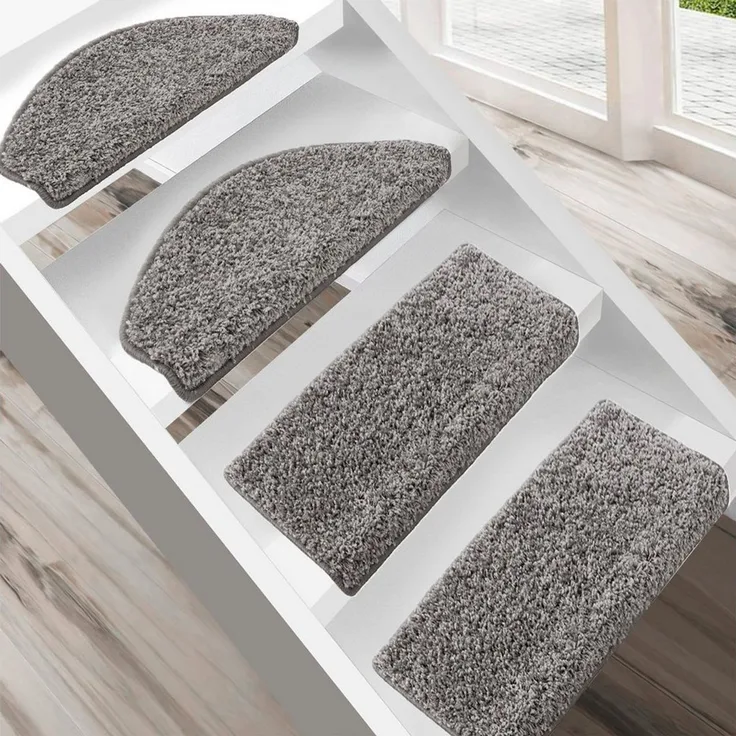 Floordirekt Stufenmatte Shaggy Barcelona mit Klebestreifen, Trittschalldämmung & Pflegeleicht, Rechteckig, Höhe: 220 mm, Treppenteppich mit Anti-Rutsch-Beschichtung in Rechteckig & Halbrund
