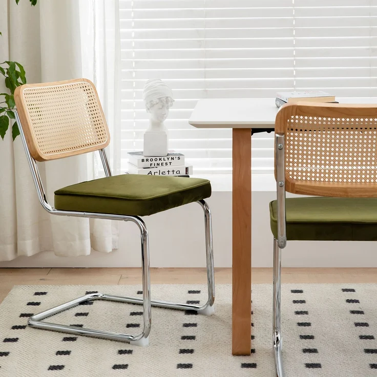 LVHOM Freischwinger 2er Set Esszimmerstuhl, Retro Küchenstuhl mit Chromgestell & Rattan-Rückenlehne, gepolsterter Samtsitz, stapelbar, moderne Wohnzimmerstuhl, Olivgrün – Bild 6