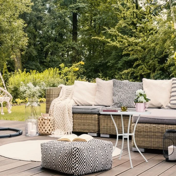 Gartentisch mit Schirmloch – Bild 5