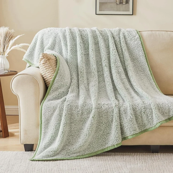 Kuscheldecke Sherpa Doppelgesicht 228x228cm 230 x 230cm 05-salbei – Bild 3